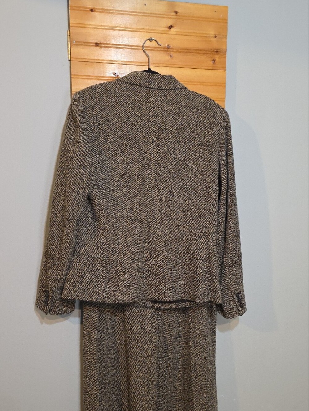 Ann Taylor Brown Tweed 2pc Suit Set Blazer & Trousers Size 12 EUC - Picture 4 of 9